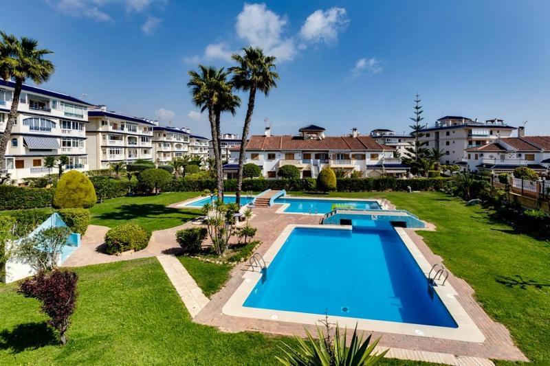 Apartamento Cerca De La Playa La Mata La Mata  Kültér fotó